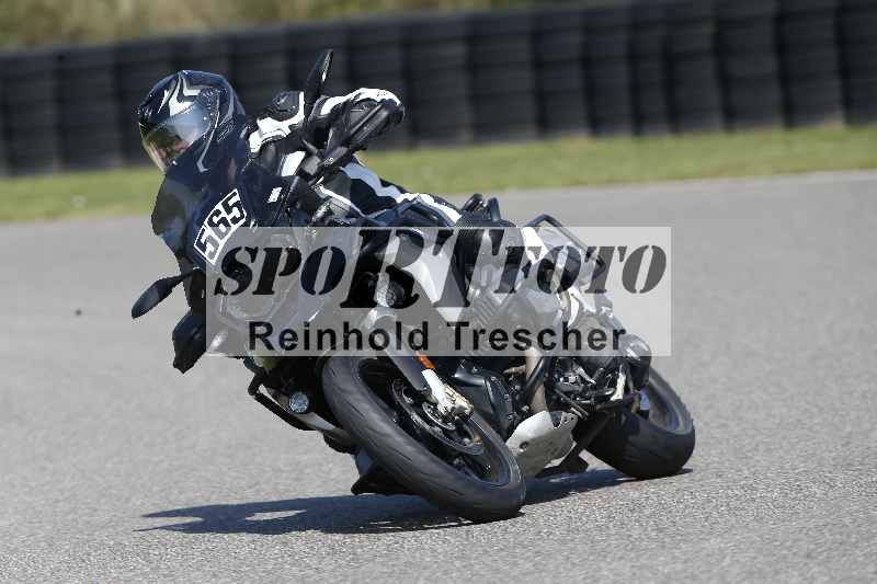 /44 09.08.2025 Plüss Moto Sport ADR/Einsteiger/565